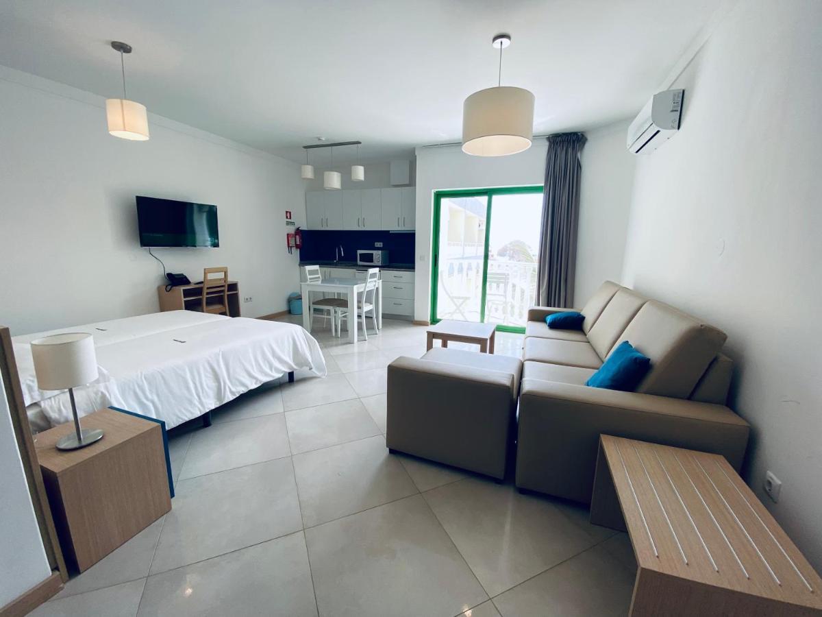 Aparthotel Nhaterra ซังตามาเรีย ภายนอก รูปภาพ